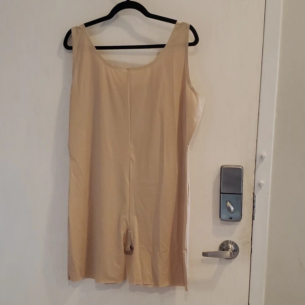 Spanx Nude Trust Your Thinstincts Mid Thigh Bodysuit Shapewear 3X NWT